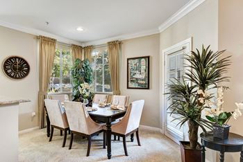 Dining Area  at The Missions at Rio Vista, San Diego, 92108